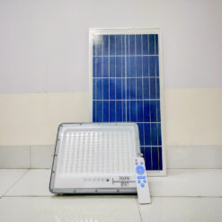 Đèn pha năng lượng mặt trời SL-PM